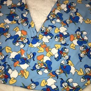 LuLaRoe Pants - Lularoe Donald Duck Leggings LuLaRoe Pants - Lularoe Donald Duck Leggings